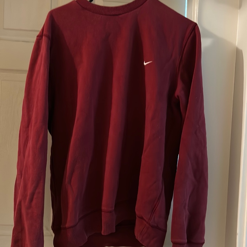 Nike sweatshirt